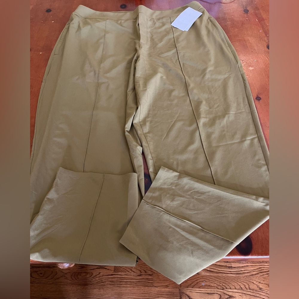 NWT Athleta Vienna Slim Pant Olive Green Sz 18 Recycled Fabric Zip Pockets